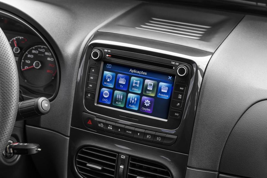 Детали интерьера Fiat Strada Adventure CD (278) 2016 года  (фото 5 из 8)
